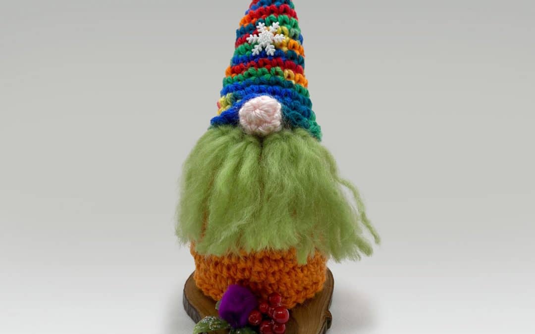 Knit Elves and Figurines